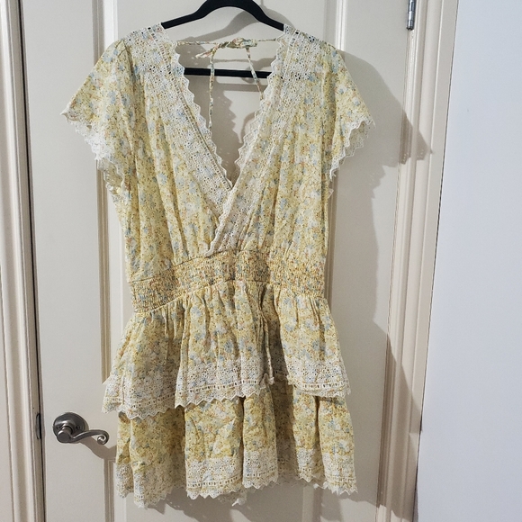 American Eagle Yellow Floral "Garden Party" Tiered Wrap Dress - Picture 8 of 8